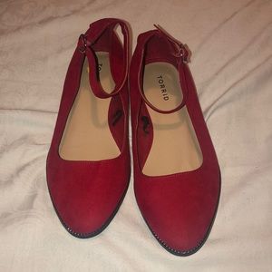 Torrid red flats